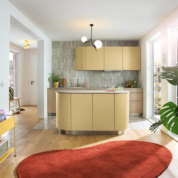 LINEO: zachte vormen en zandgele stijl van Schüller