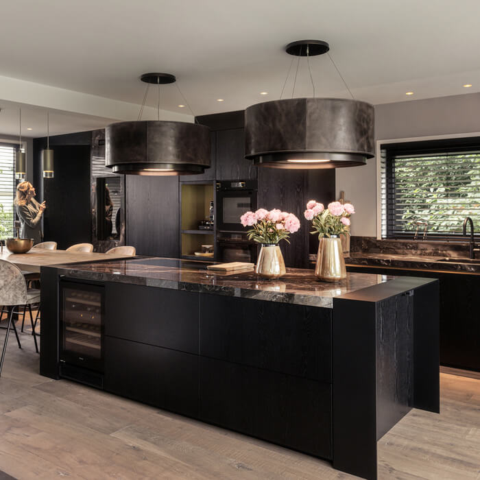 Keukeninspiratie; Wave design afzuigkappen; een meubelstuk in de keuken