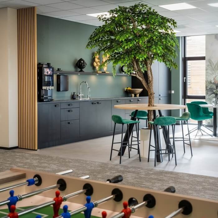 Binnenkijker: Geplaatste Tieleman-bedrijfskeukens Visser & Visser in Middelharnis