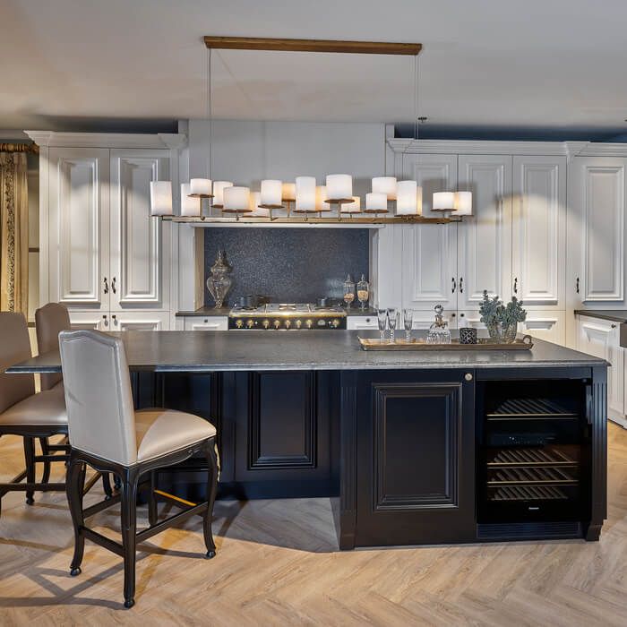 Zondag 5 november a.s. Maison Sucre bij Business Class (RTL7) ter ere van hun 10-jarig bestaan en aankondiging nieuw keukenmodel