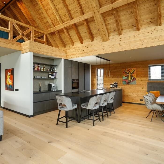 Binnenkijker: Geplaatste Schüller woonkeuken in Oostenrijkse sfeer