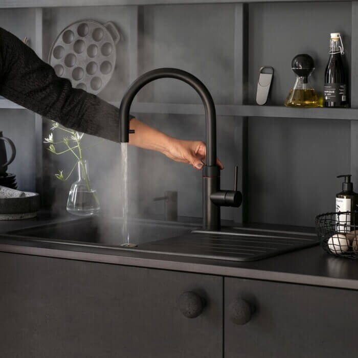 Besparen in uw keuken: de voordelen van een Quooker