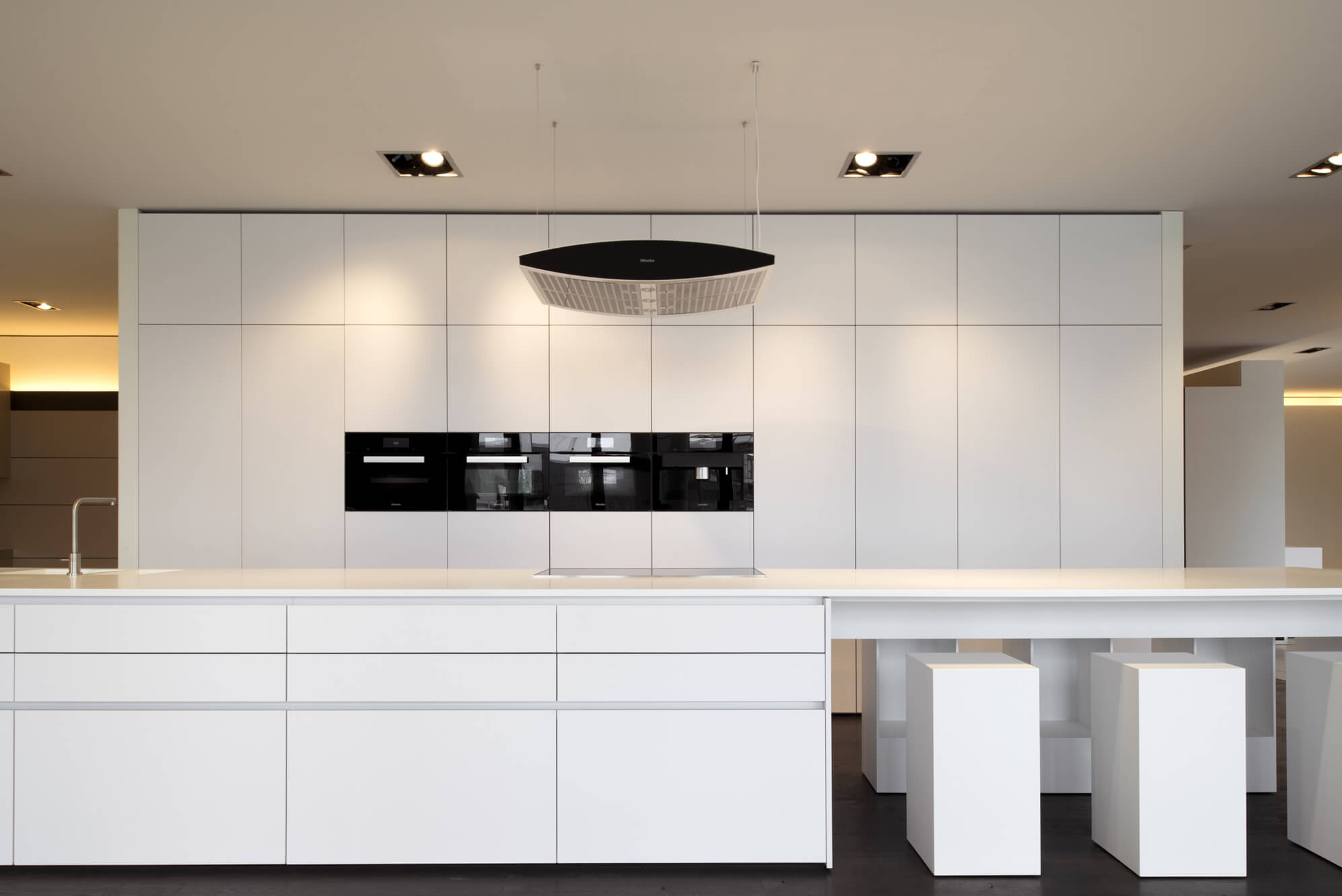Eggersman All White