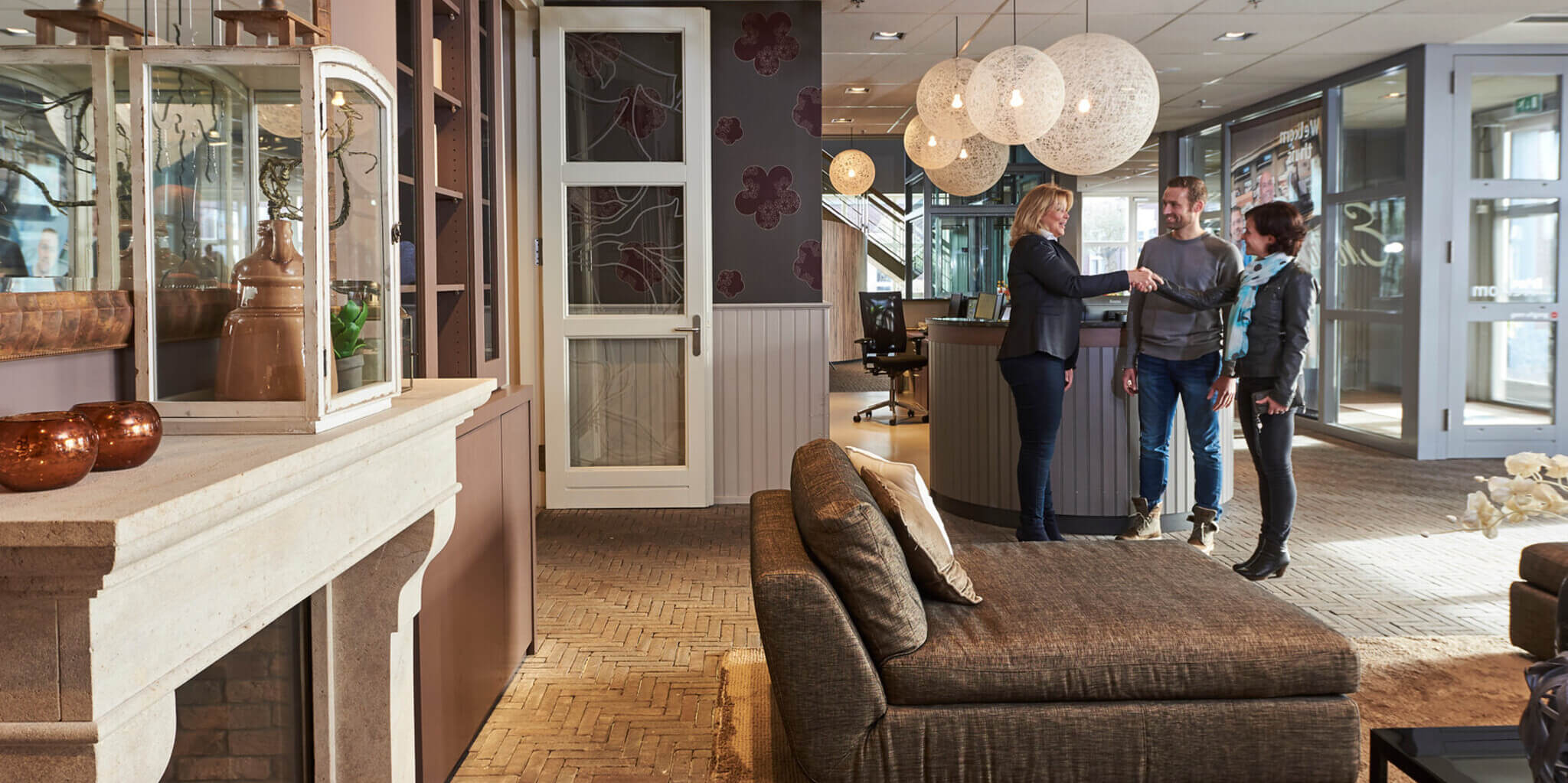 Gastvrouw / receptioniste