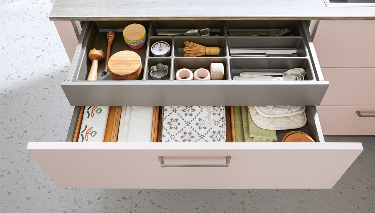 Schuller Biella roze keuken
