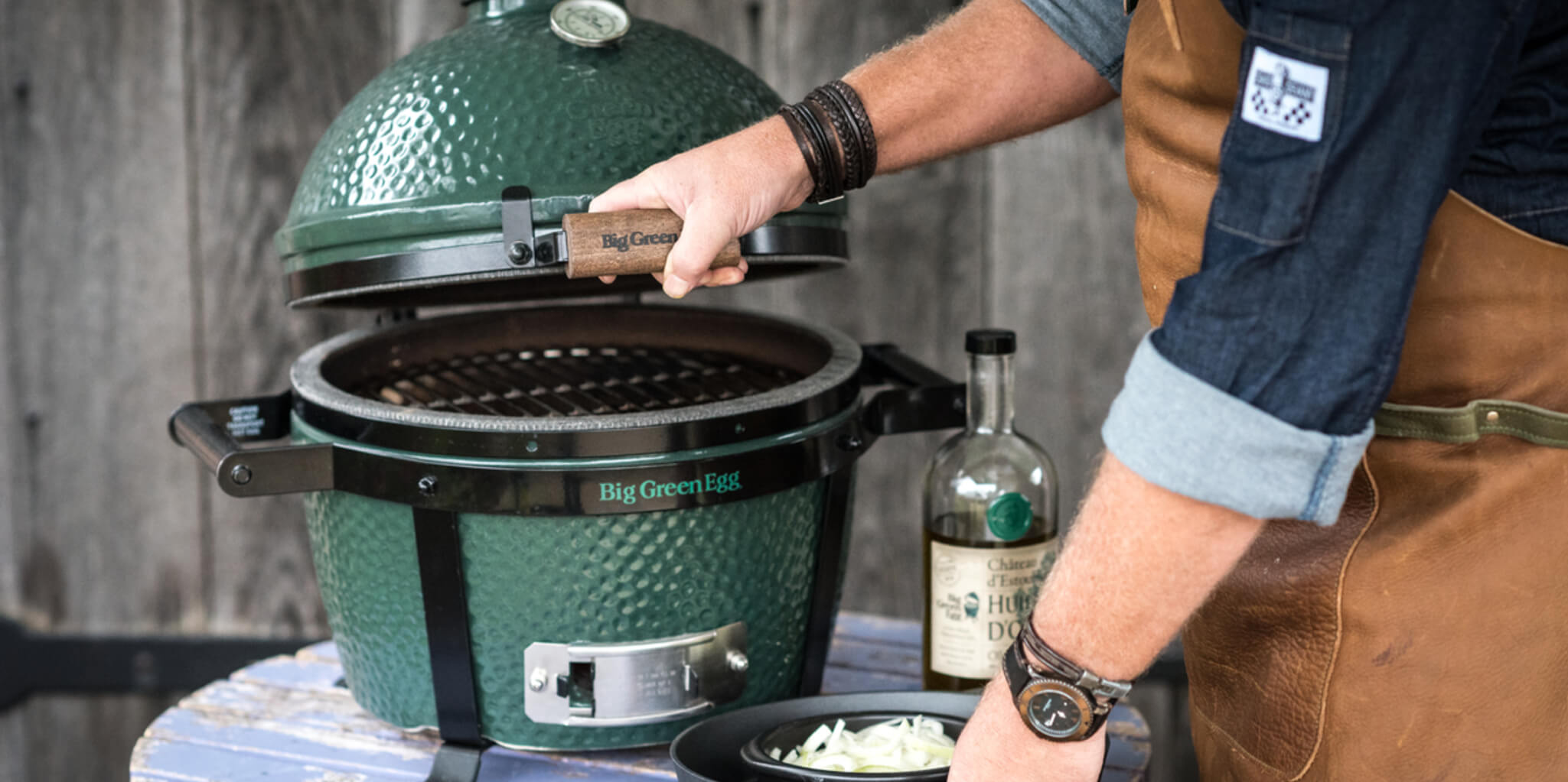 Miele actie; ontvang een Big Green Egg MiniMax bij aankoop van vier Miele inbouwapparaten