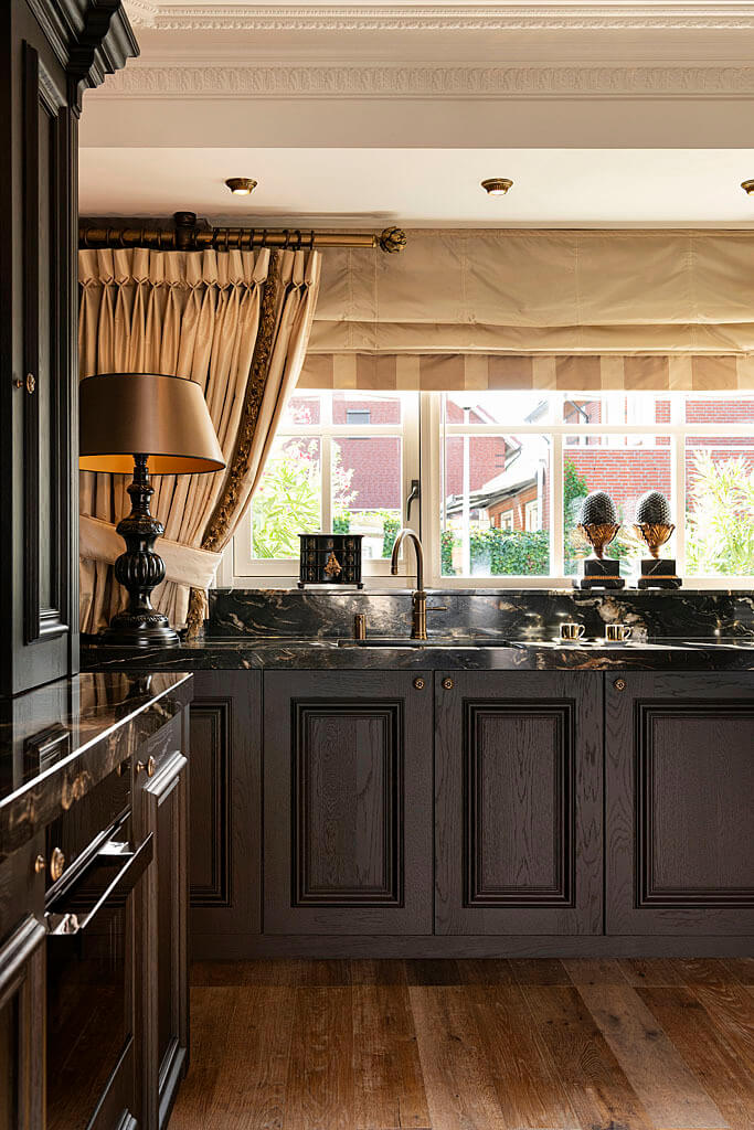 Klassieke keuken by Maison Sucre en Mereno
