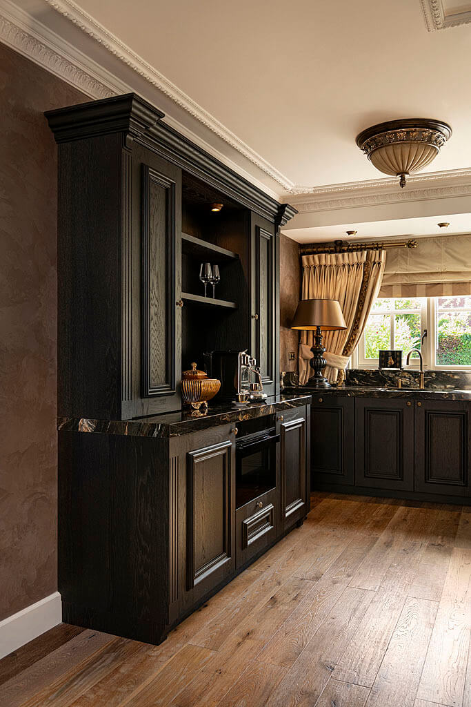 Klassieke keuken by Maison Sucre en Mereno