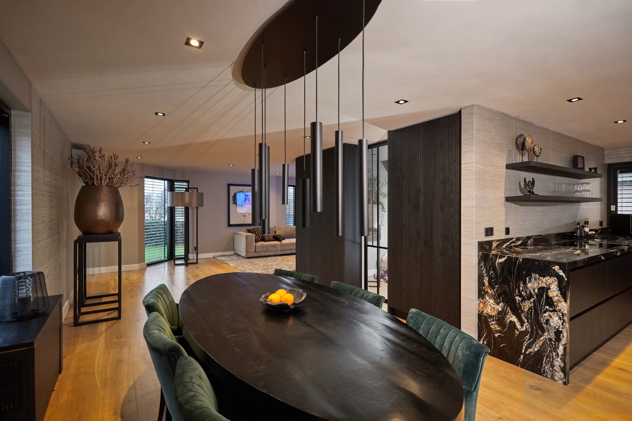 Geplaatste Donkere Hotel Chique Mereno keuken by Tieleman Keukens