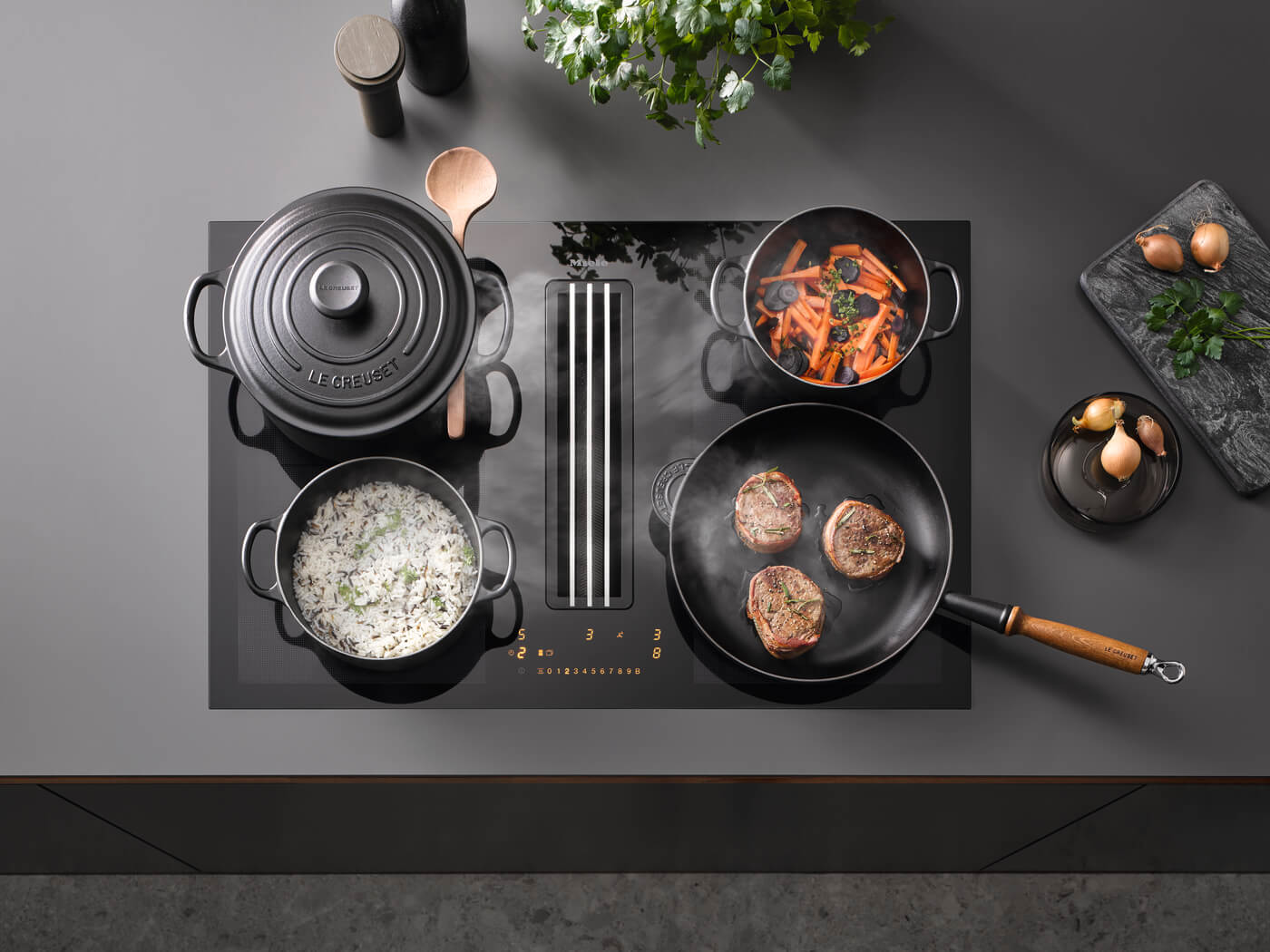 Miele inductiekookplaat 7000 serie met afzuiging