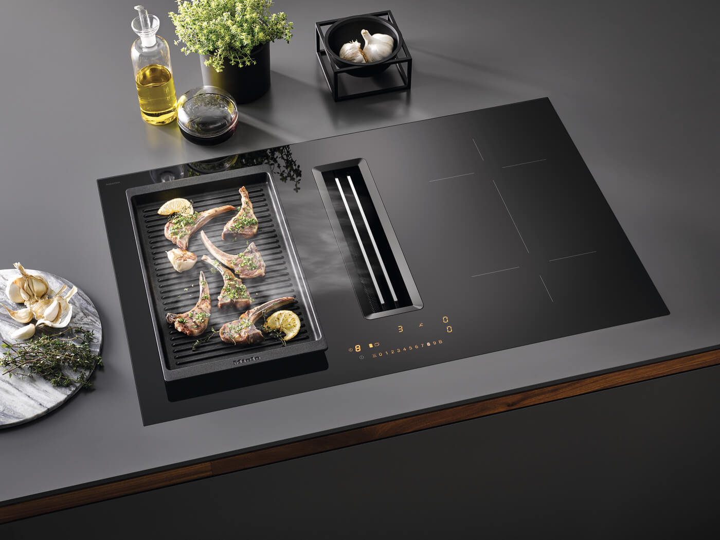 Miele inductiekookplaat 7000 serie met afzuiging