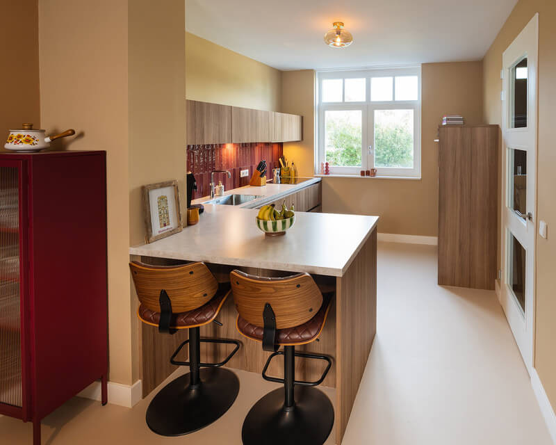 Keukenrenovatie in Goedereede: van strak wit naar trendy en warm