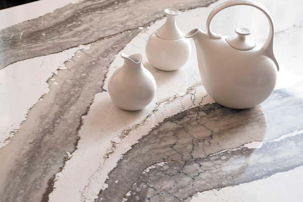 keukenblad vervangen door composiet wit marmer