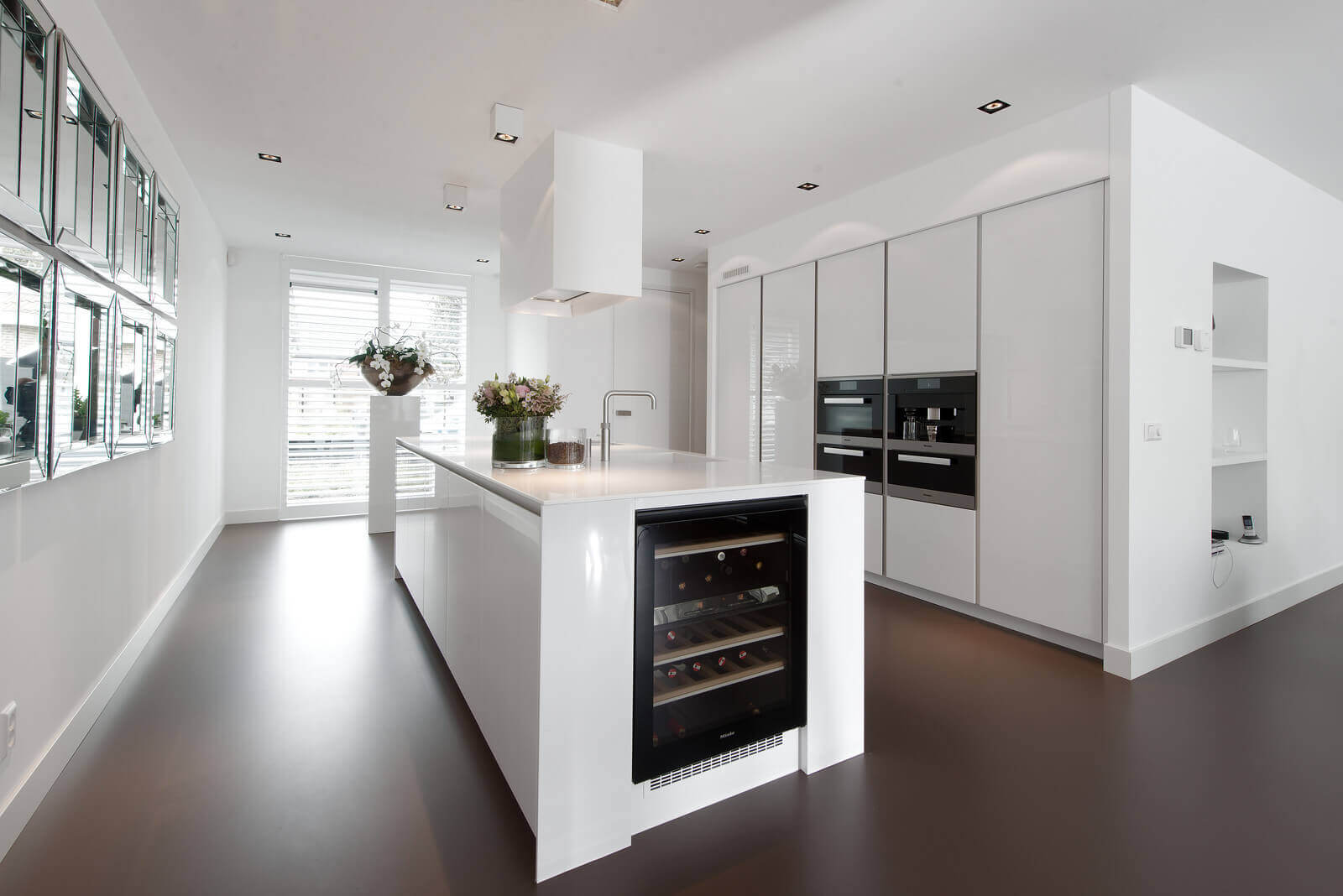 Witte hoogglans keuken in Bleiswijk